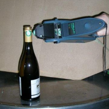 Pince à etiqueter HALLO EM 22 - Photo courrier_0.jpg